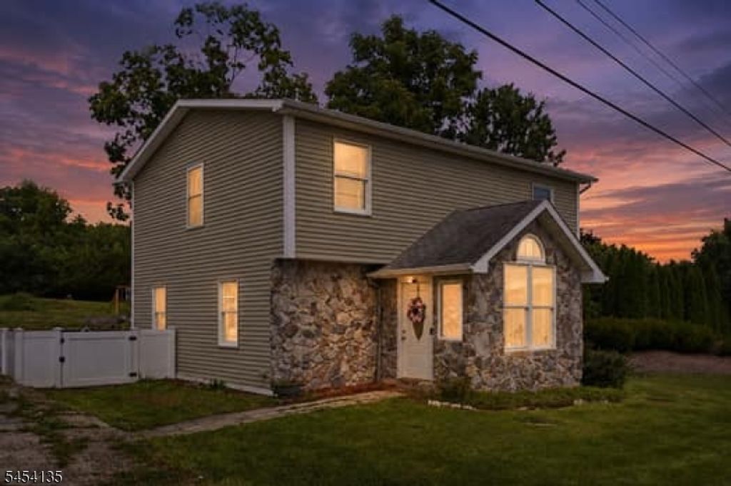 72 County Rd 639, Wantage Twp., NJ 07461