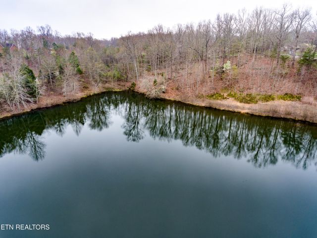 Quail Ridge Drive, Crossville, TN 38555