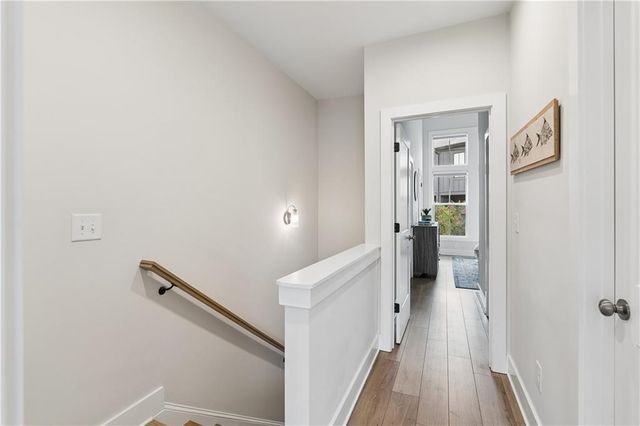 913 Brees Court, Atlanta, GA 30318