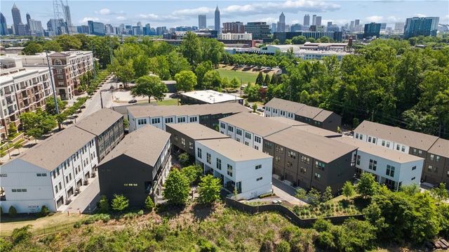 913 Brees Court, Atlanta, GA 30318