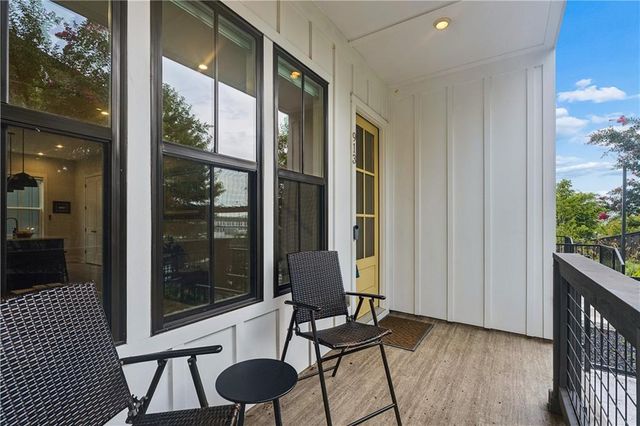 913 Brees Court, Atlanta, GA 30318