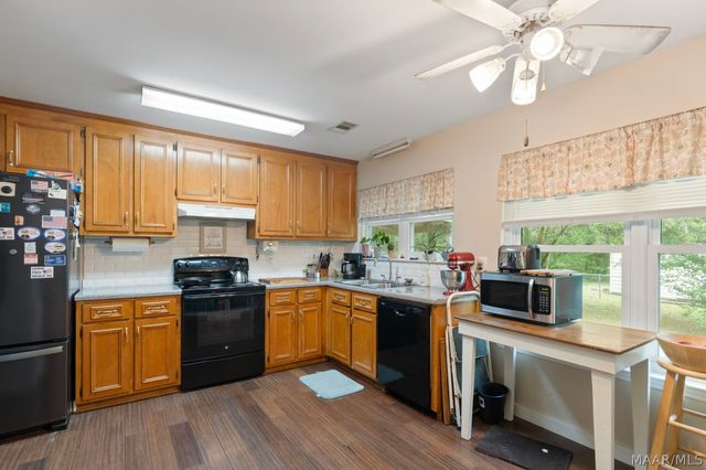 1904 COUNTY RD 19 Road, Prattville, AL 36067