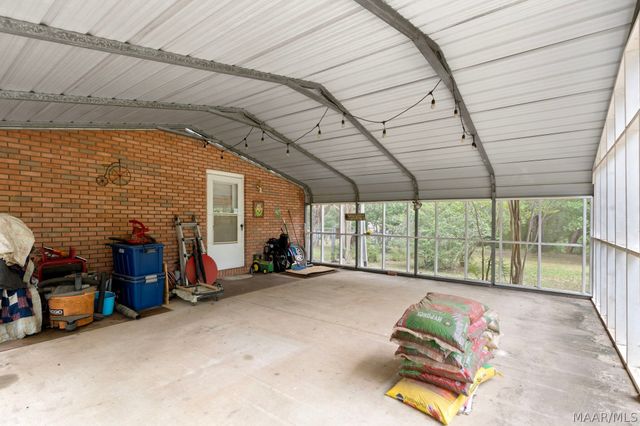 1904 COUNTY RD 19 Road, Prattville, AL 36067