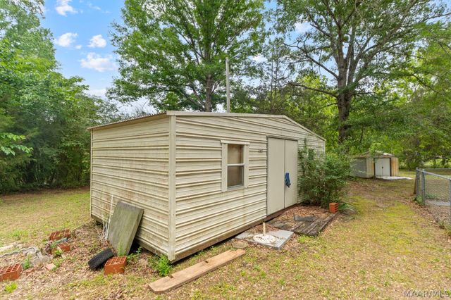 1904 COUNTY RD 19 Road, Prattville, AL 36067