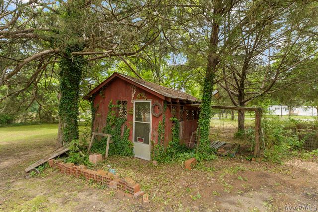 1904 COUNTY RD 19 Road, Prattville, AL 36067