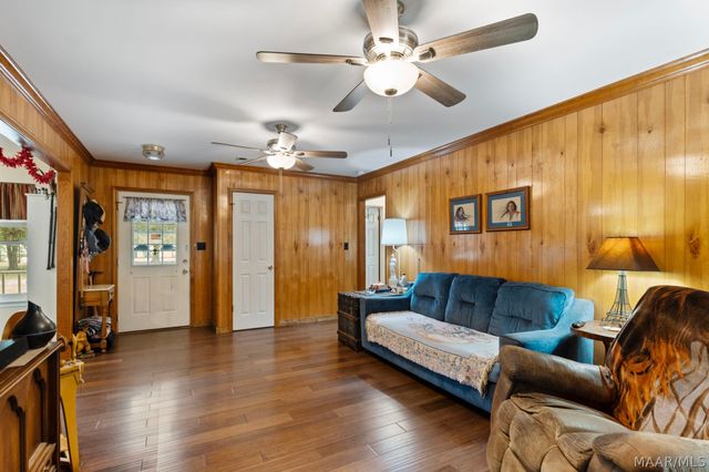 1904 COUNTY RD 19 Road, Prattville, AL 36067