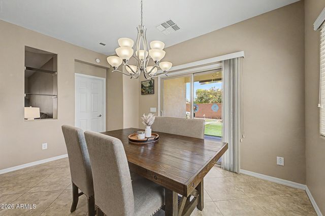 945 W EMPRESS TREE Avenue, San Tan Valley, AZ 85140