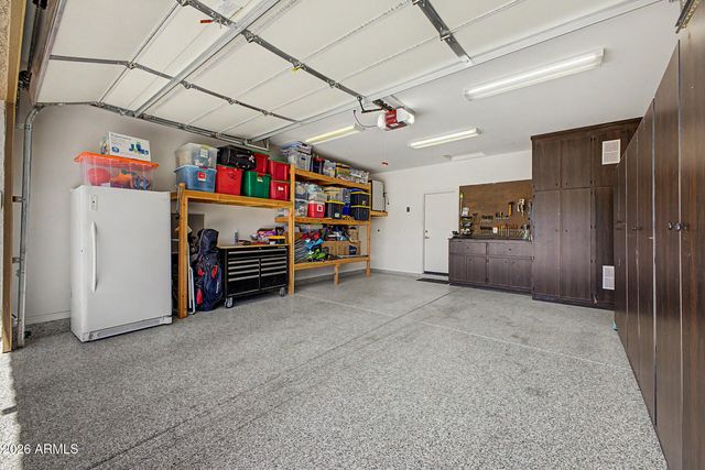 945 W EMPRESS TREE Avenue, San Tan Valley, AZ 85140