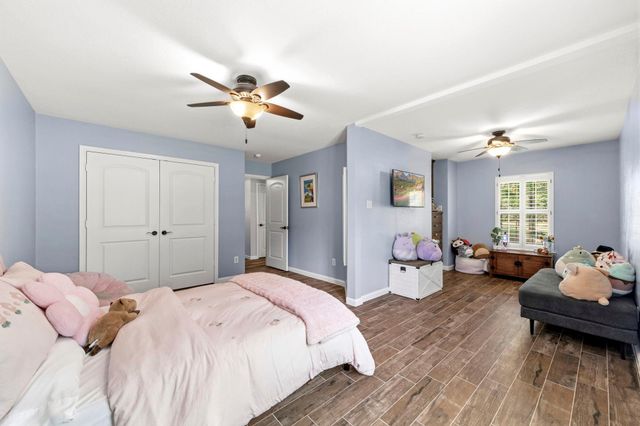 16903 Mustang Trail Drive, Magnolia, TX 77355