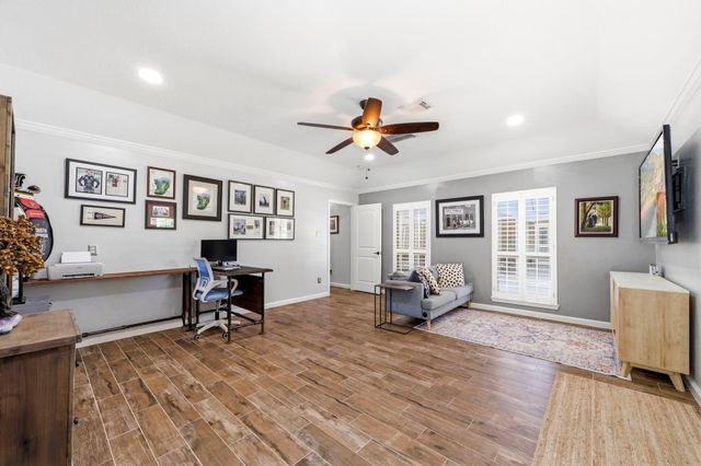 16903 Mustang Trail Drive, Magnolia, TX 77355