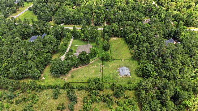 16903 Mustang Trail Drive, Magnolia, TX 77355