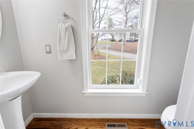 1601 Pine Edge Ln, Henrico, VA 23229