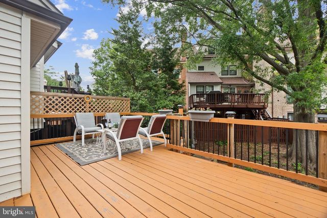 6358 BRAMPTON CT, Alexandria, VA 22304