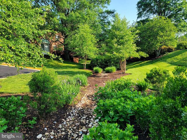 6358 BRAMPTON CT, Alexandria, VA 22304