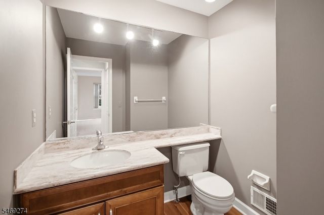 299 Greenfield Rd, Bridgewater Twp., NJ 08807