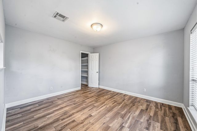 9666 Windswept Lane, Houston, TX 77063