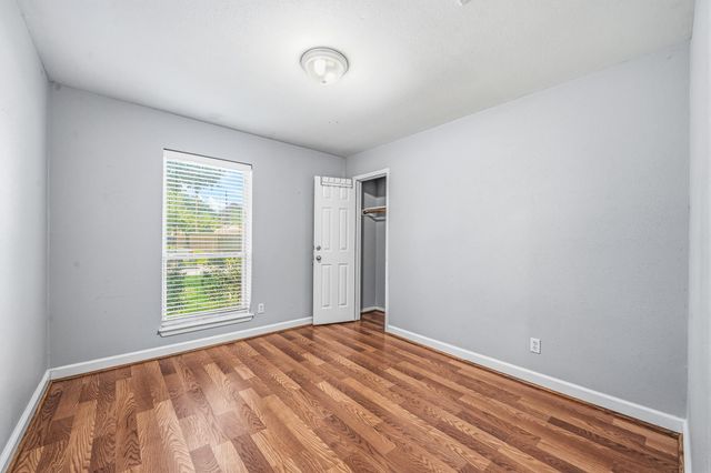 9666 Windswept Lane, Houston, TX 77063