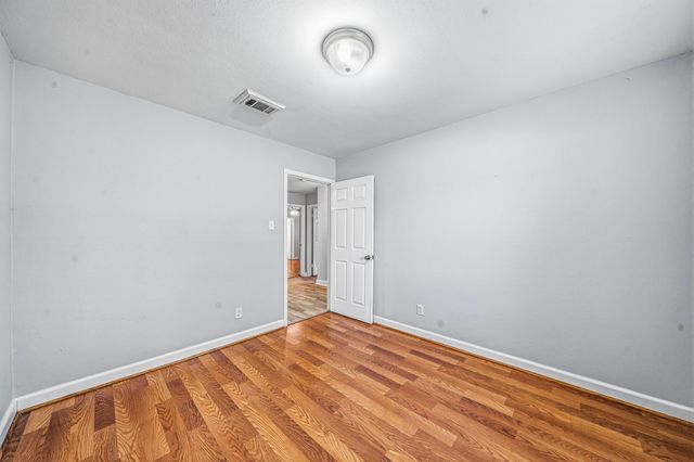 9666 Windswept Lane, Houston, TX 77063