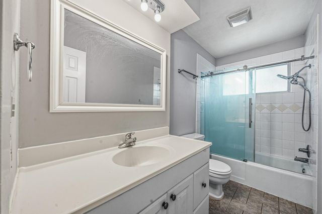 9666 Windswept Lane, Houston, TX 77063