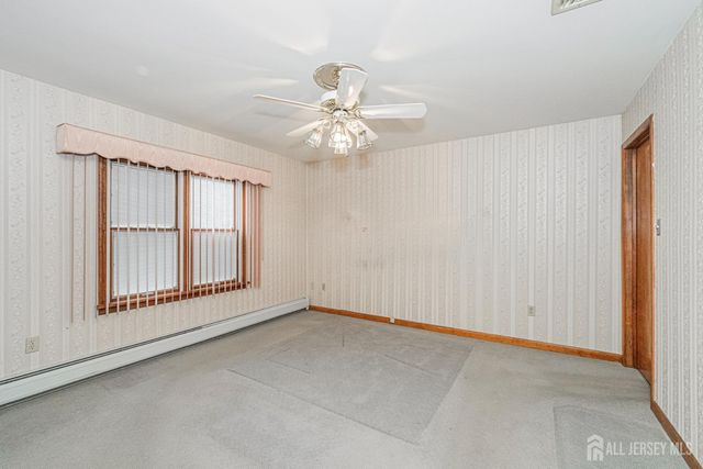 35 Miara Street, Parlin, NJ 08859