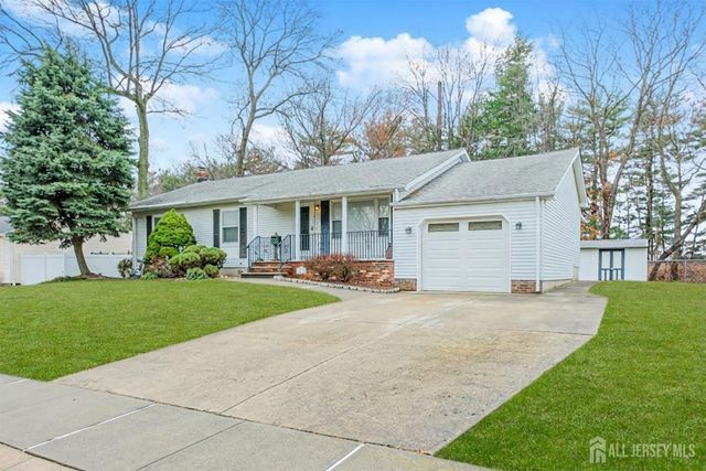 35 Miara Street, Parlin, NJ 08859