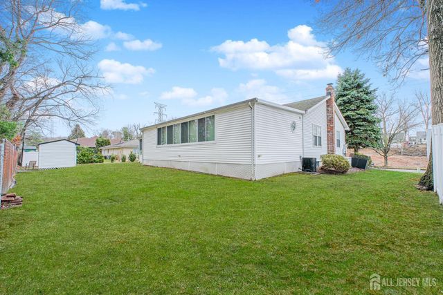 35 Miara Street, Parlin, NJ 08859