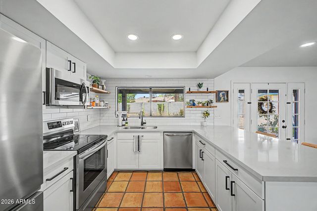 527 N CRISS Street, Chandler, AZ 85226