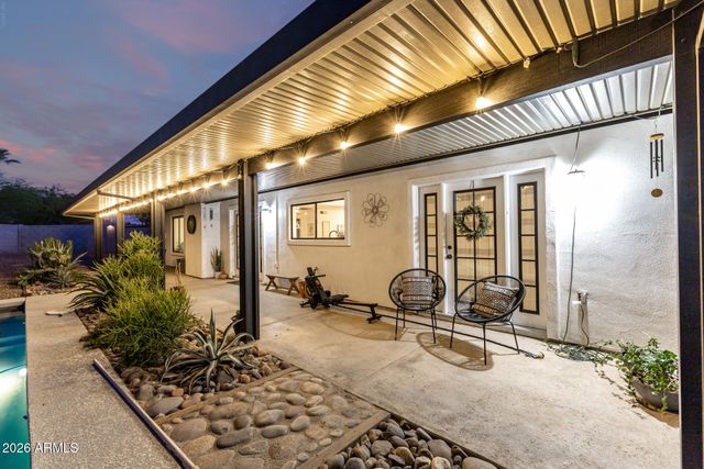 527 N CRISS Street, Chandler, AZ 85226