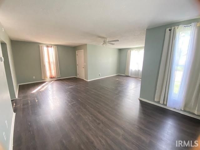 1514 W Memorial Drive, Muncie, IN 47302