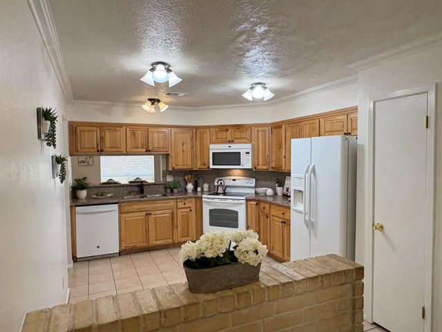 4834 Bridgemont Lane, Spring, TX 77388