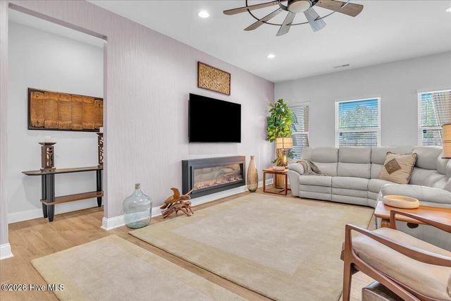 1608 E New Carraway Place SE, Bolivia, NC 28422