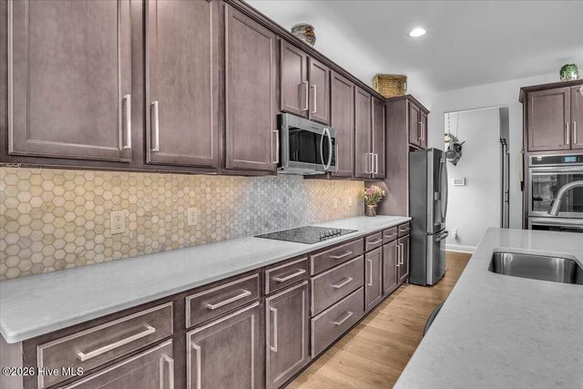 1608 E New Carraway Place SE, Bolivia, NC 28422