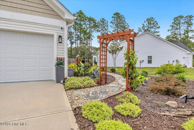 1608 E New Carraway Place SE, Bolivia, NC 28422