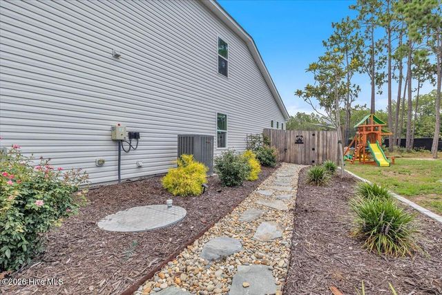 1608 E New Carraway Place SE, Bolivia, NC 28422