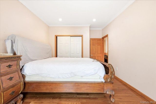 67-26 Selfridge Street, Forest Hills, NY 11375