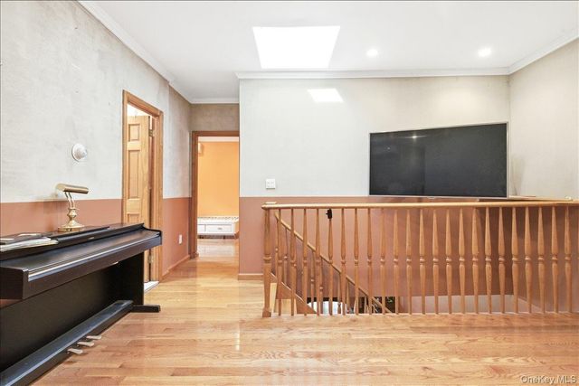 67-26 Selfridge Street, Forest Hills, NY 11375