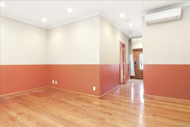 67-26 Selfridge Street, Forest Hills, NY 11375