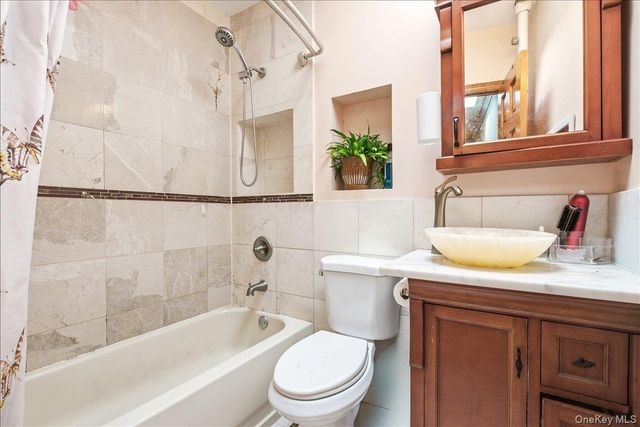 67-26 Selfridge Street, Forest Hills, NY 11375