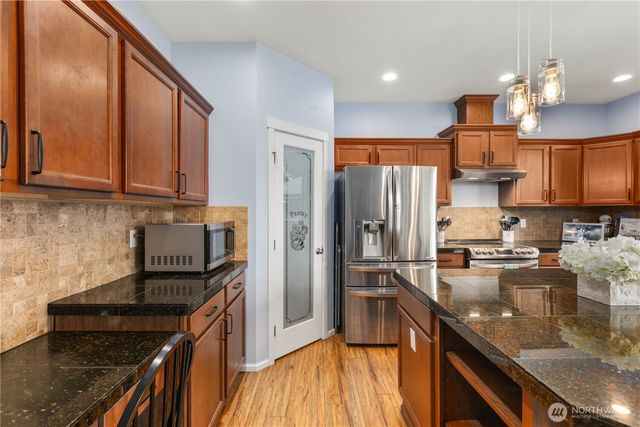 2127 197th Street Ct E, Spanaway, WA 98387