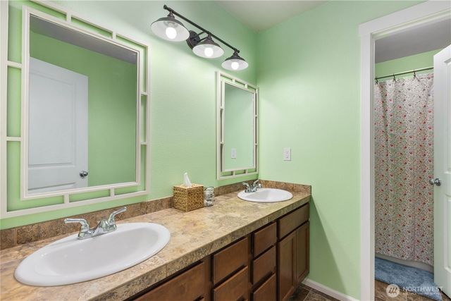 2127 197th Street Ct E, Spanaway, WA 98387