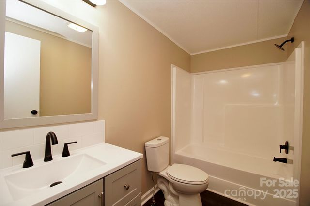 6489 Enochville Circle, Kannapolis, NC 28081