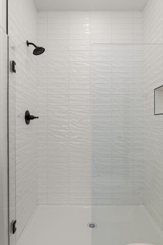 700 N DuPont Ave Apt 207, Madison, TN 37115