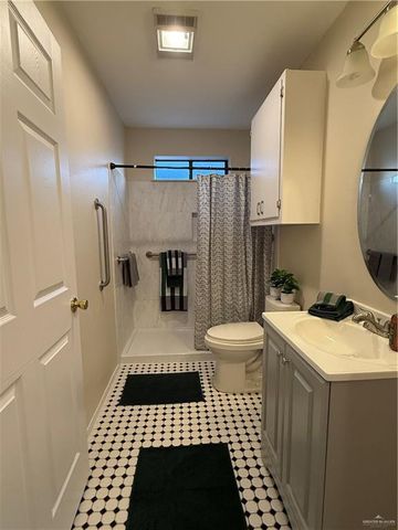 2303 Wisteria Avenue, Mission, TX 78574