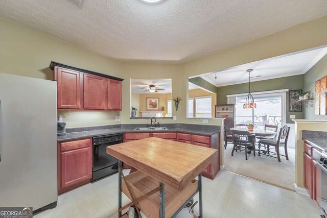 305 Barberry Place, Canton, GA 30114
