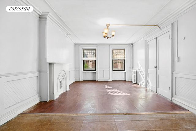 29 CLIFTON Place, New York City, NY 11238