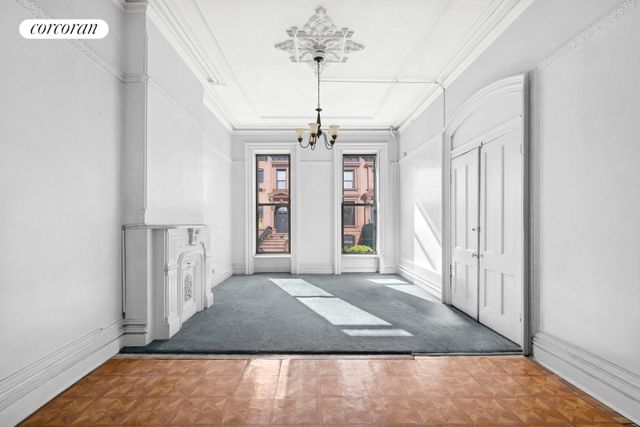 29 CLIFTON Place, New York City, NY 11238