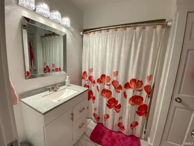 706 N Greene Road, Goshen, IN 46526