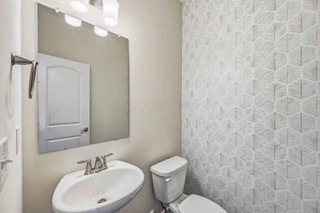 324 Solar Wind Road, Delaware, OH 43015