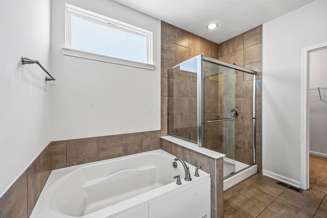 324 Solar Wind Road, Delaware, OH 43015