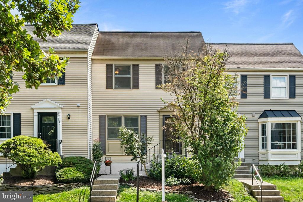 2952 OAKLEIGH LN, Oakton, VA 22124